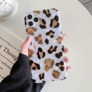 NEW iPhone 12/11/Pro/Max/XR/Mini Leopard case